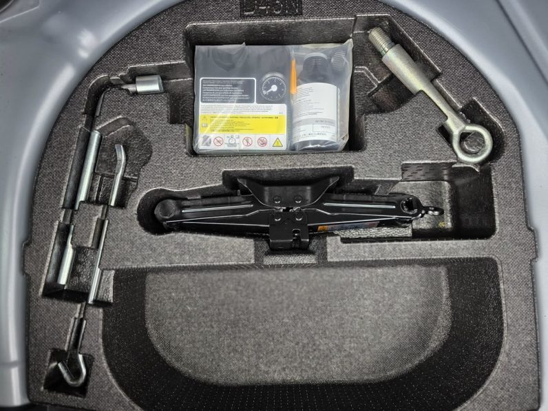 
								Mazda 2 full									