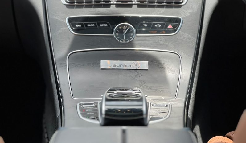 
								Mercedes-Benz C200 Laureus full									