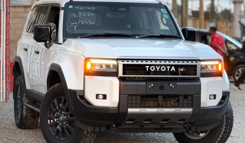 
								Toyota Land cruiser Prado J250 full									