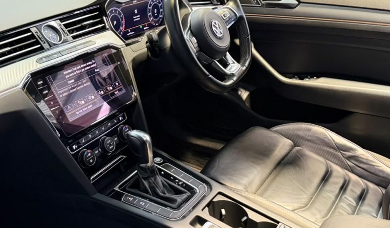
								Voxwagen Arteon full									