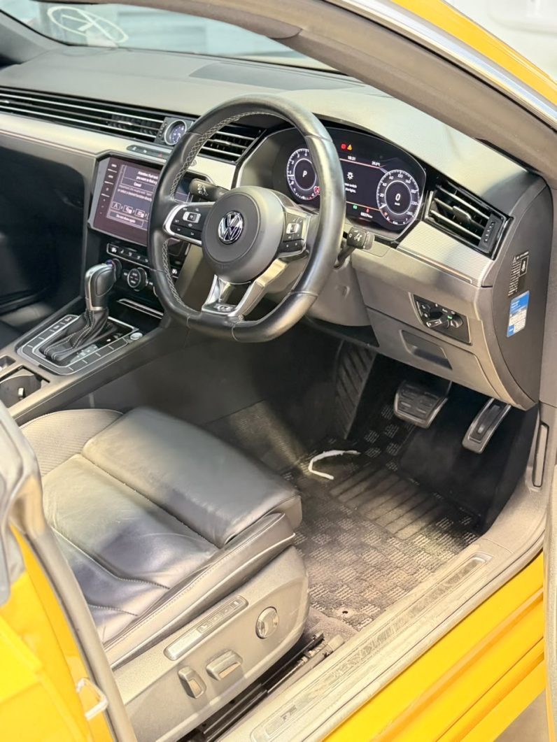 
								Voxwagen Arteon full									