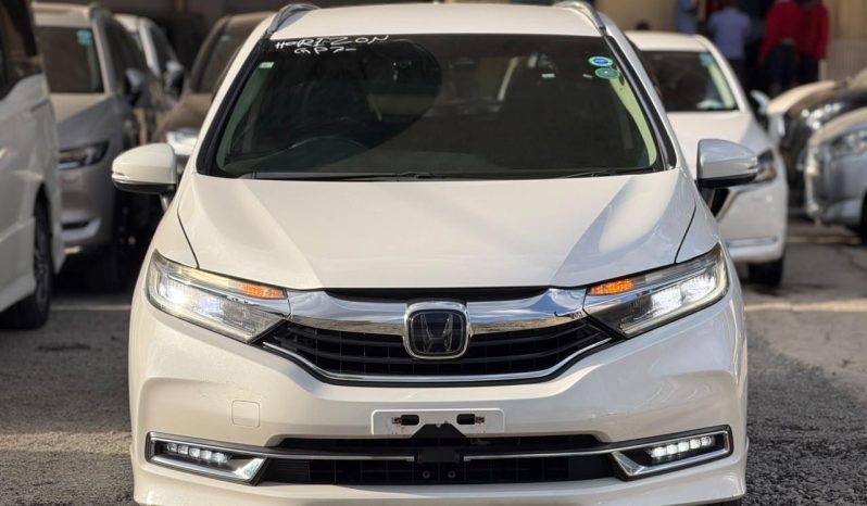 
								Honda Fit shuttle Z full									