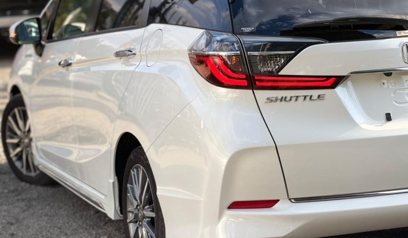 
								Honda Fit shuttle Z full									
