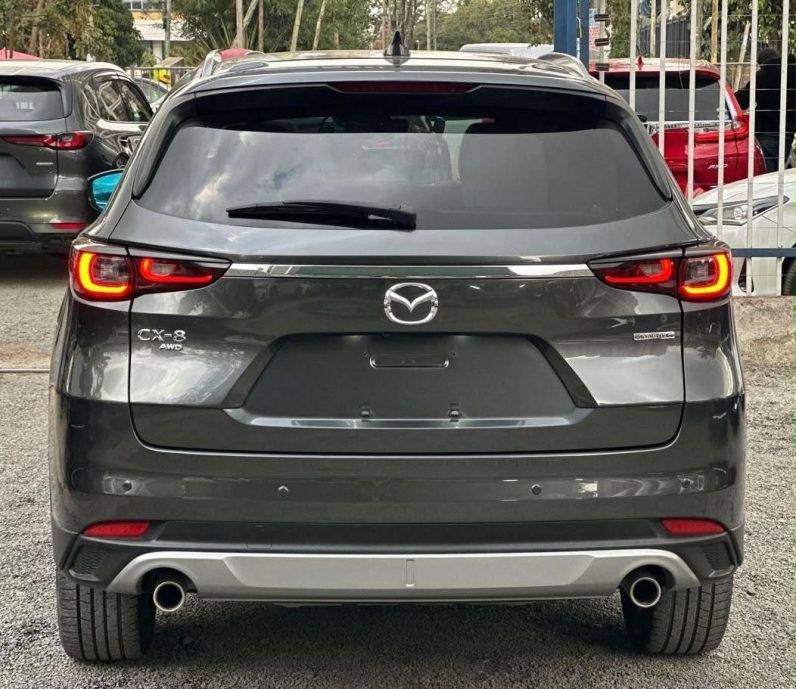 
								Mazda CX-8 full									