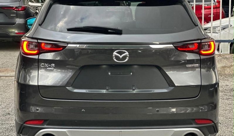 
								Mazda CX-8 full									
