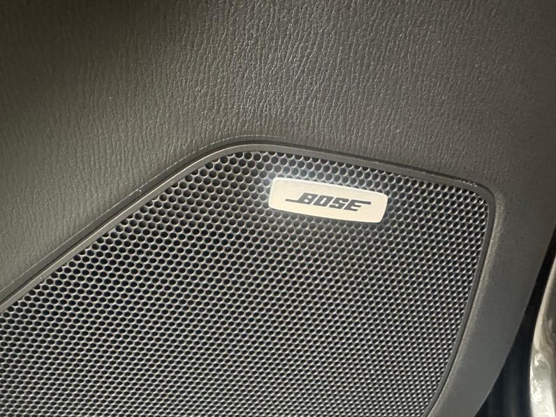 
								Mazda CX-8 full									