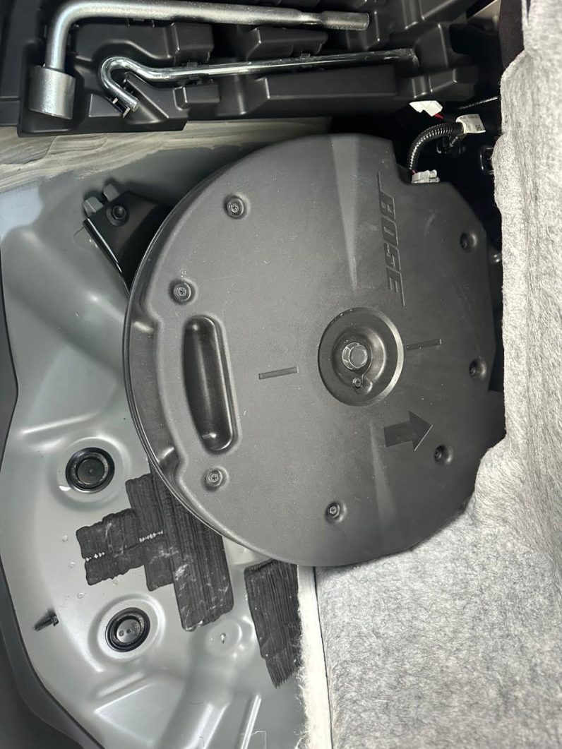 
								Mazda CX-8 full									