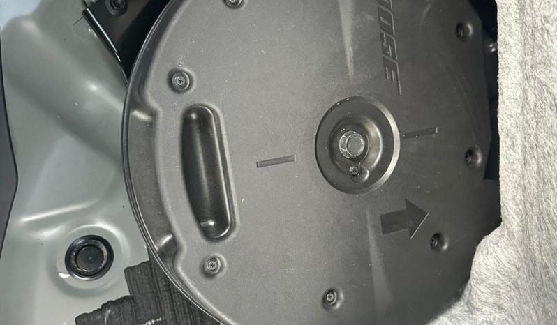 
								Mazda CX-8 full									