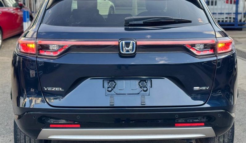 
								HONDA VEZEL full									