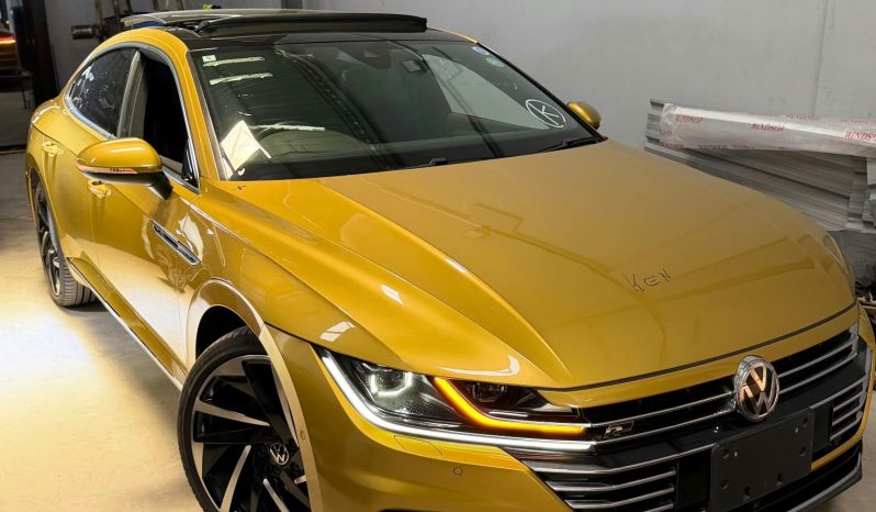 
								Voxwagen Arteon full									