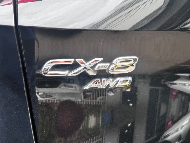 
								Mazda CX8 full									