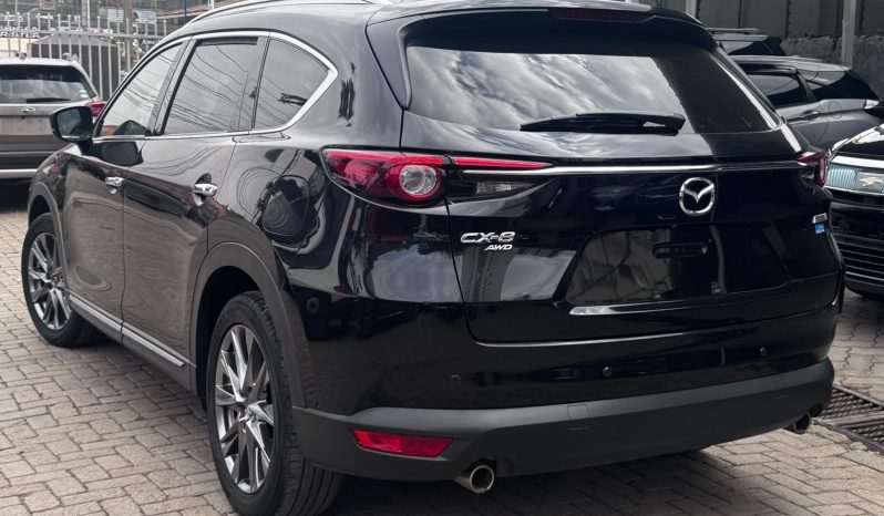 
								Mazda CX8 full									