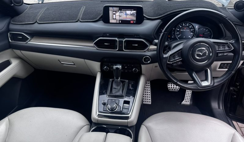 
								Mazda CX8 full									