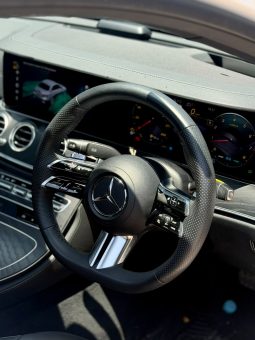 Mercedes Benz E200