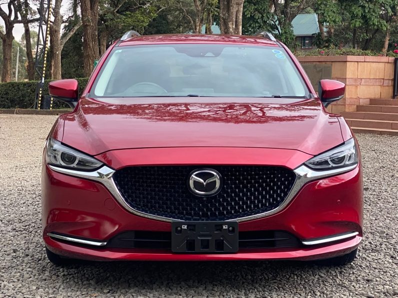 
								Mazda Atenza full									