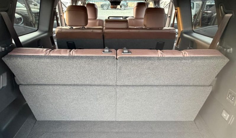 
								Toyota Prado Land Cruiser ZX full									