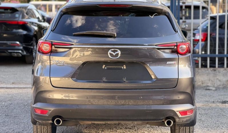 
								Mazda CX-8 full									