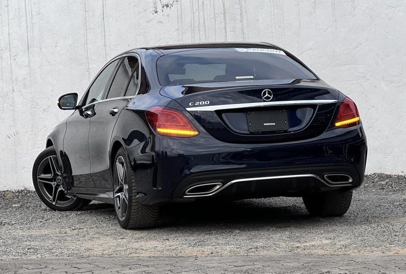
								Mercedes Benz C200 full									