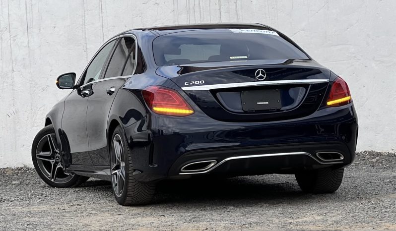 
								Mercedes Benz C200 full									