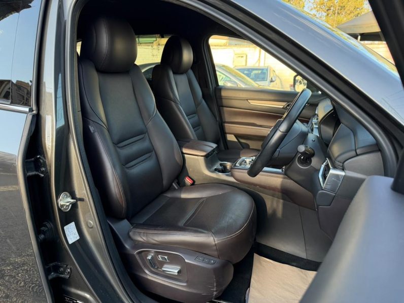
								Mazda CX-8 full									